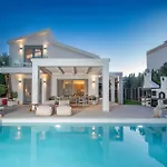 Villa Mandi & Jani By 