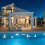 Villa Mandi & Jani By 