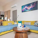 Villa Mandi & Jani By 