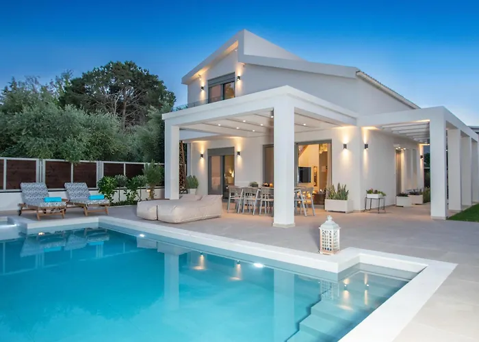 Villa Mandi & Jani By 