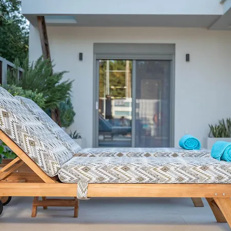 Villa Mandi & Jani By 