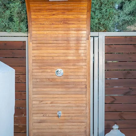 Villa Mandi & Jani By 